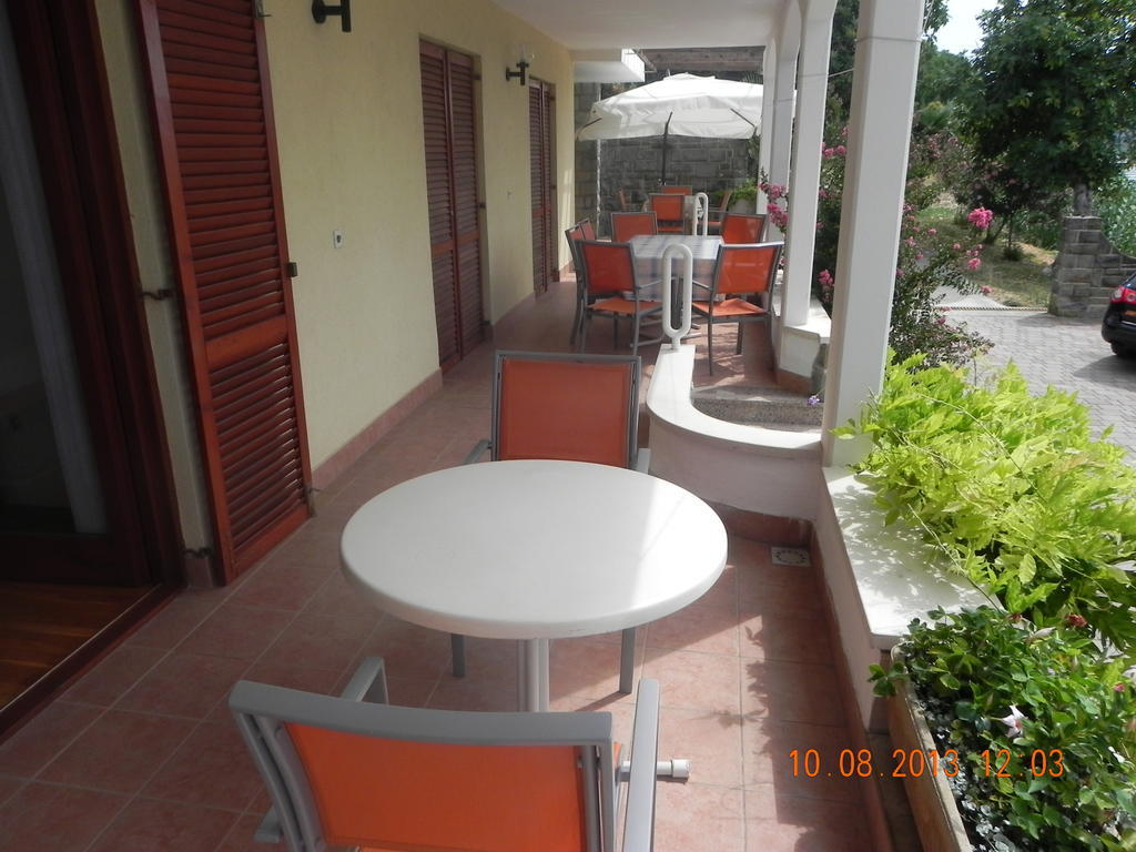 Rooms And Apartments Roza Portorož Dış mekan fotoğraf